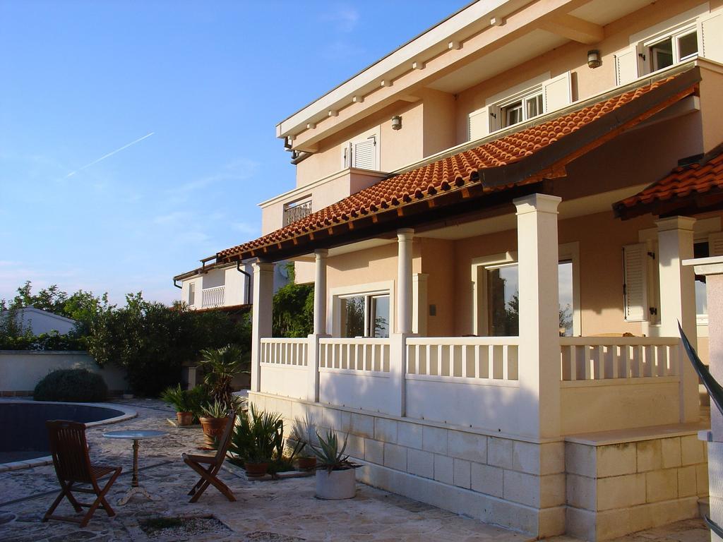 Apartments Villa Marnii Kozino Bagian luar foto