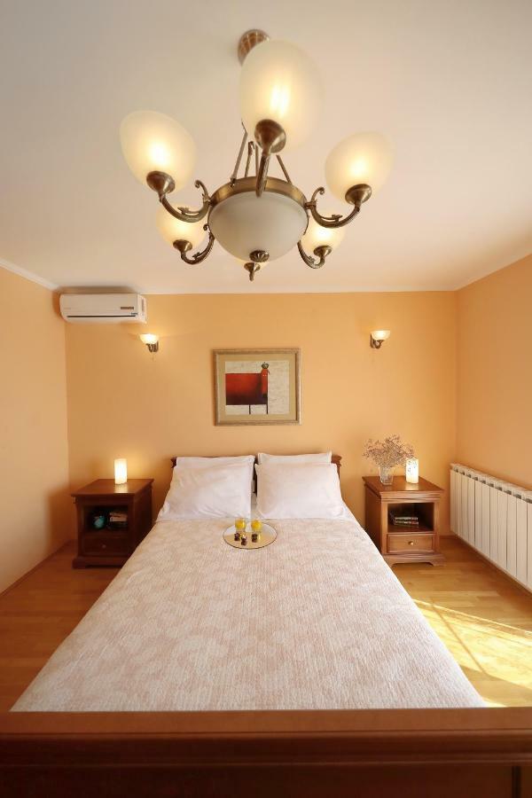 Apartments Villa Marnii Kozino Bagian luar foto