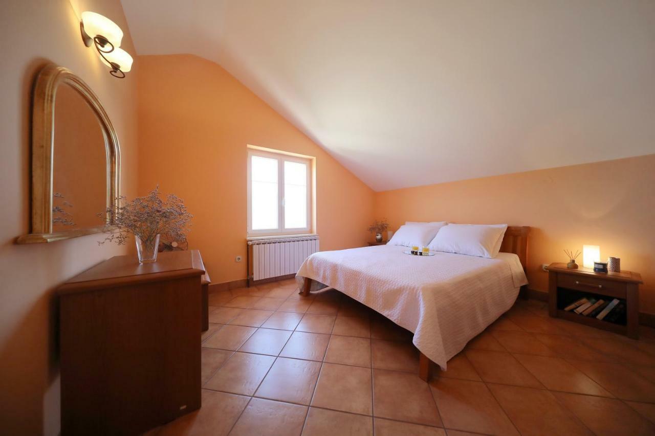 Apartments Villa Marnii Kozino Bagian luar foto